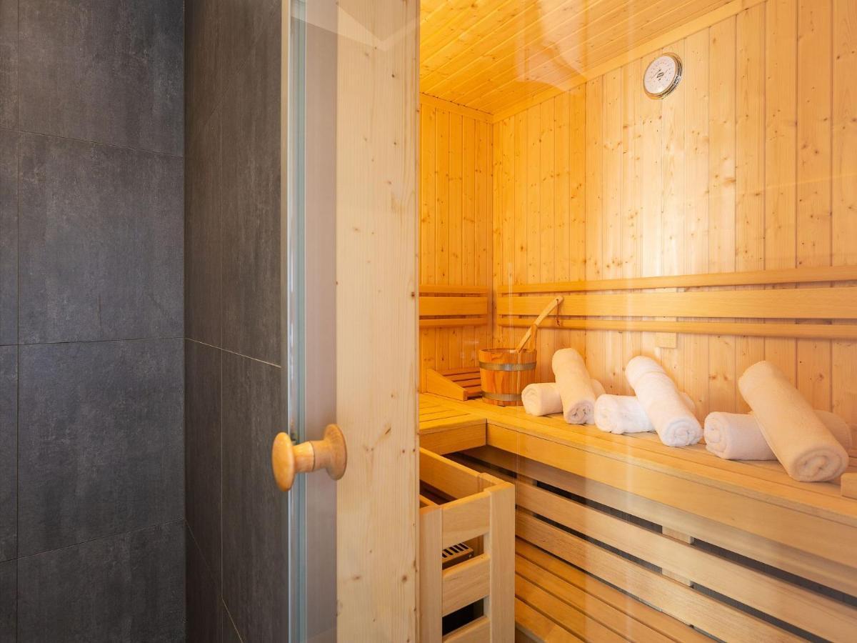 Reetland Am Meer - Premium Reetdachvilla Mit 3 Schlafzimmern, Sauna Und Kamin E24 Dranske Zewnętrze zdjęcie